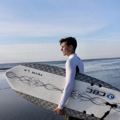 SURF LESSONS